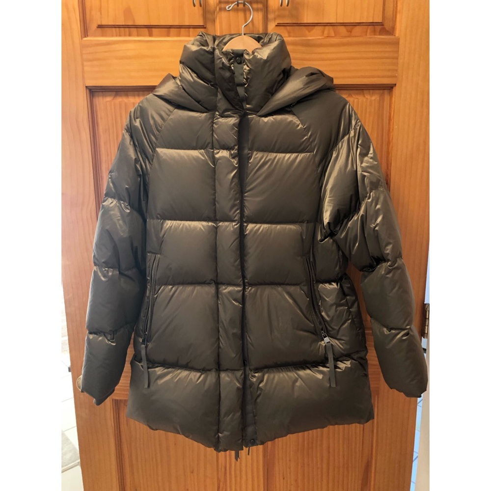 Varley Canton Down Jacket — brushed olive metallic - Picture 9 of 11